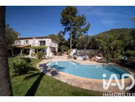 maison à sanary-sur-mer (83110)