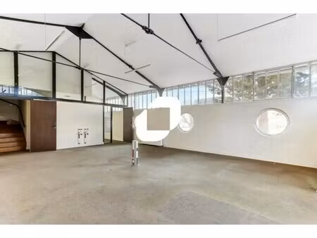 vente bureaux 324 m²