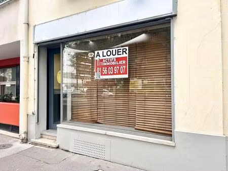 location commerce 37 m²