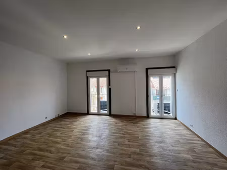 location appartement 4 pièces 60m2 amélie-les-bains-palalda 66110 - 730 € - surface privée