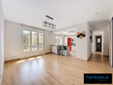 grand t2 de 52m2  entièrement rénové  vous posez vos valises