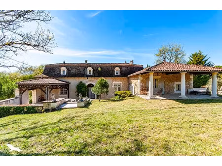vente maison 5 pièces 223 m² à creyssac (24350)  450 000 €