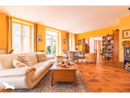 vente maison 7 pièces 190 m² à cabariot (17430)  457 600 €