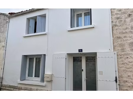 maison saint-savinien 55 m² t-2 à vendre  128 400 €