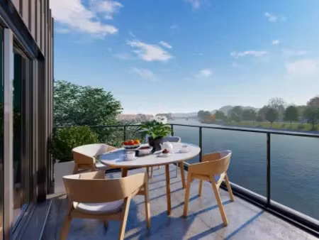 t4 de 80 m² avec vue exceptionnelle et sa terrasse de près de 20 m²