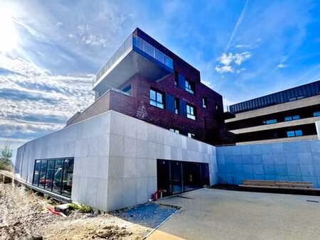 espace +/-207m2 pour profession liberale - neuf - casco