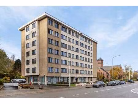 emplacement parking intérieur