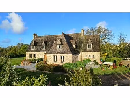 manoir breton de charme avec 2 hectares   landivisiau   finistere