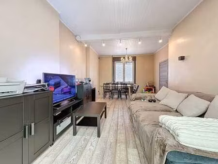 superbe maison de ville 3 chambres !