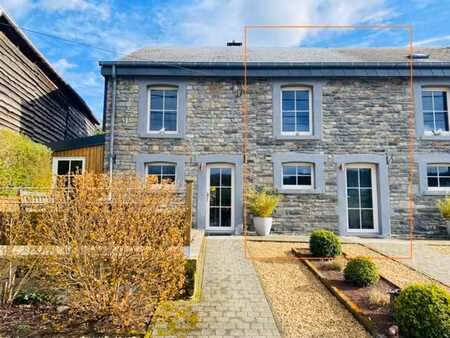 jolie maison 2 chambres dans le village de troismont