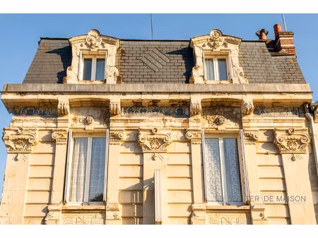 maison de bourg avec dépendances