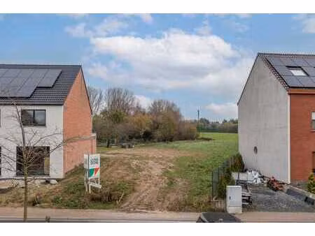 terrain à bâtir 31a74 pour habitation 3-facade.