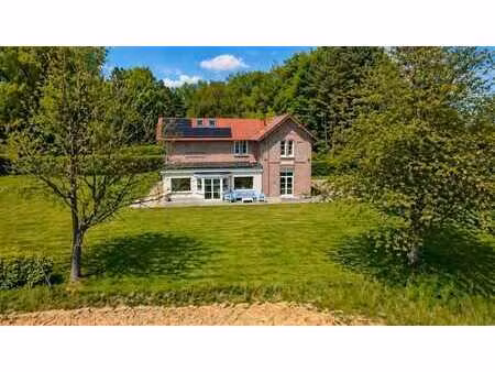 propriété unique au cadre exceptionnel