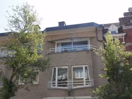 bel appartement duplex au centre d'overijse