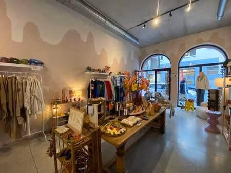 rez-de-chaussée commercial dans le quartier du zuid