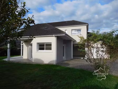 vente maison 7 pièces 151 m² à idron (64320)  650 000 €