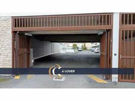 parking à louer