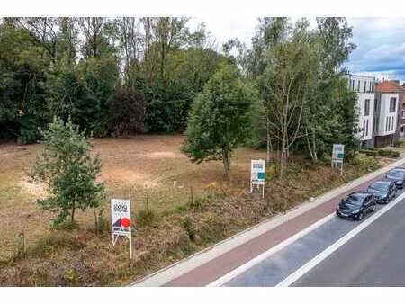 terrain à bâtir de 3 ares 71 ca situé sur l'itterbeeksebaan.