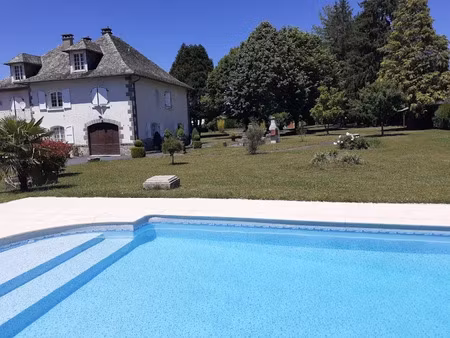 vente maison 8 pièces 300 m² à ytrac (15000)  526 000 €