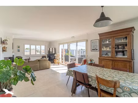 vente maison 7 pièces 181 m² à bruges (33520)  591 432 €