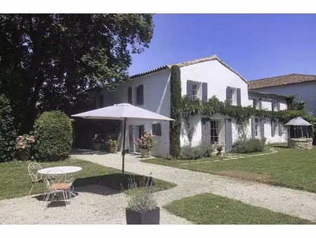 vente appartement 6 pièces 204 m² à etaules (17750)  605 295 €