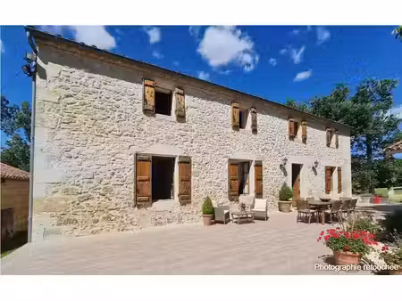 vente maison 5 pièces 185 m² à lectoure (32700)  550 000 €