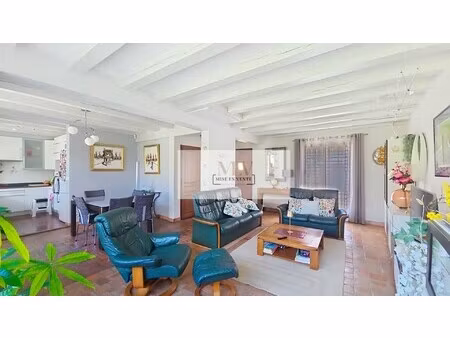 maison de luxe à vendre dans le quartier pepiniere