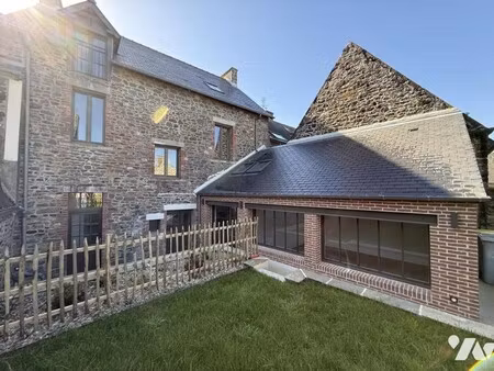 maison de luxe à vendre à saint-suliac