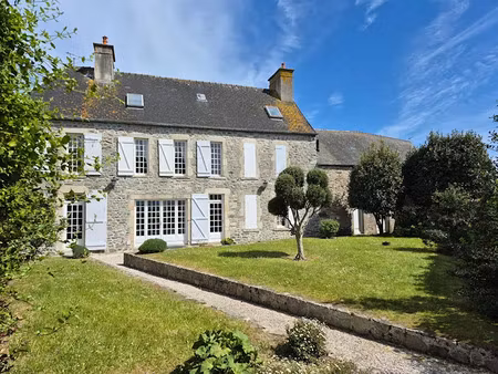 vente maison 10 pièces 264 m² à saint-vaast-la-hougue (50550)  855 588 €