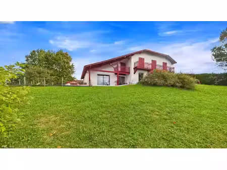 vente maison 9 pièces 300 m² à bardos (64520)  660 000 €
