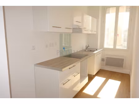 grand 3 pieces 77.13 m2