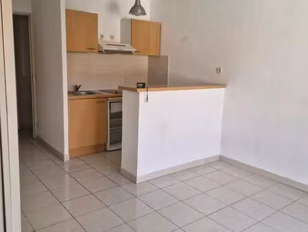 location appartement 2 pièces 33 m² à alès (30100)