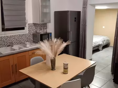 location maison 2 pièces 35 m² à vaulx-en-velin (69120)