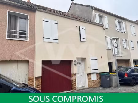 vente maison 5 pièces 82 m² combs-la-ville (77380)