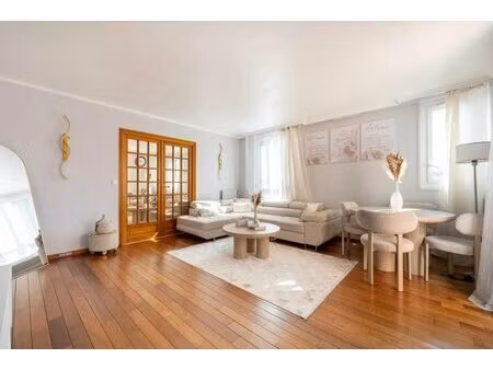 appartement spacieux avec terrasse à cergy