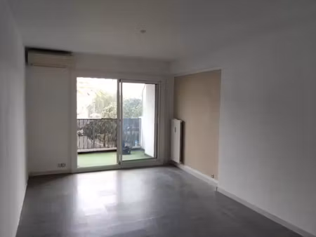 location appartement 3 pièces 65 m² à six-fours-les-plages (83140)