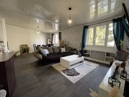 vente appartement 4 pièces 89 m² à aurillac (15000)  109 500 €