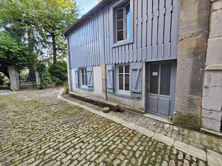 local 2 pièces à louer rdc/ 16 rue renan