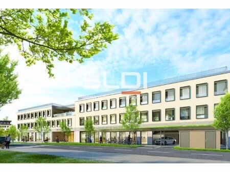 location local professionnel 1 819m² valence 26000