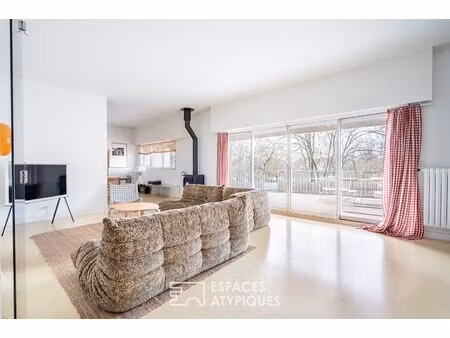 maison de luxe à vendre dans le quartier coteaux-plateau