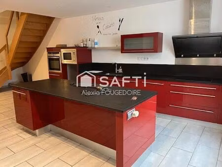 immeuble avec appartement et restaurant loué