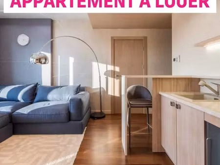location appartement 4 pièces 71 m² à saint-pierre (97410)