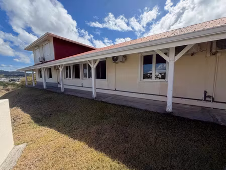 location bureau à le françois (97240)