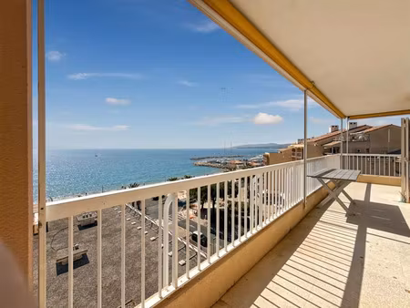vente commerce 3 pièces 81 m² fréjus (83600)