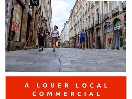 location commerce 260 m² à lorient (56100)