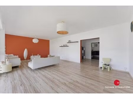 appartement quatre pièces vendu libre - pessac