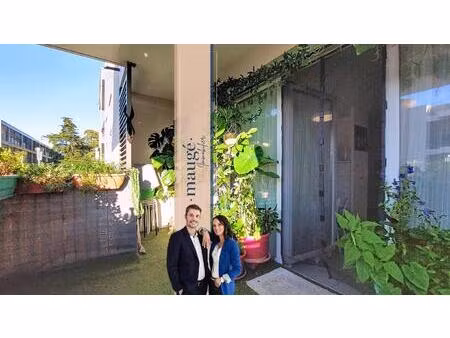 appartement - 2 chambres - balcon - garage en sus - proche commodités