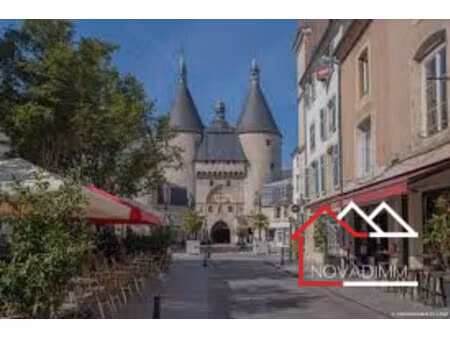 murs commerciaux à vendre au coeur de la ville ville