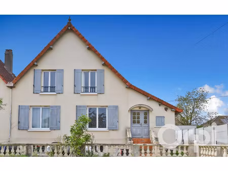 maison gisors 89.4 m² t-5 à vendre  174 000 €