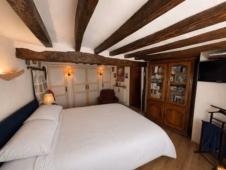 maison authentique 3 chambres – centre-ville – proche nonancourt